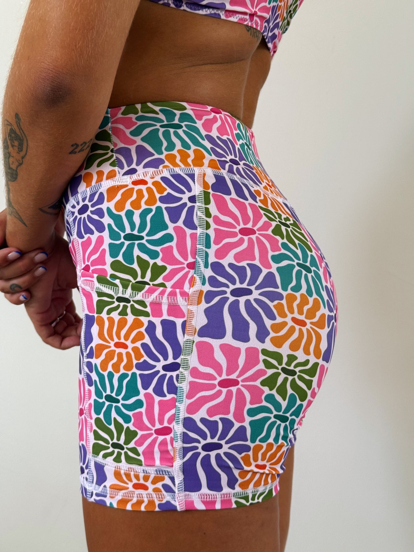 ABSTRACT FLOWERS LEGGING