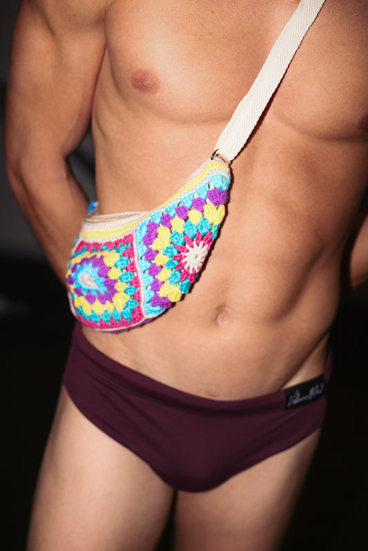 SWIMSUIT BRIEFS (BROWN)